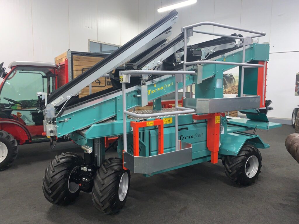 Tecnofruit Harvester Machine