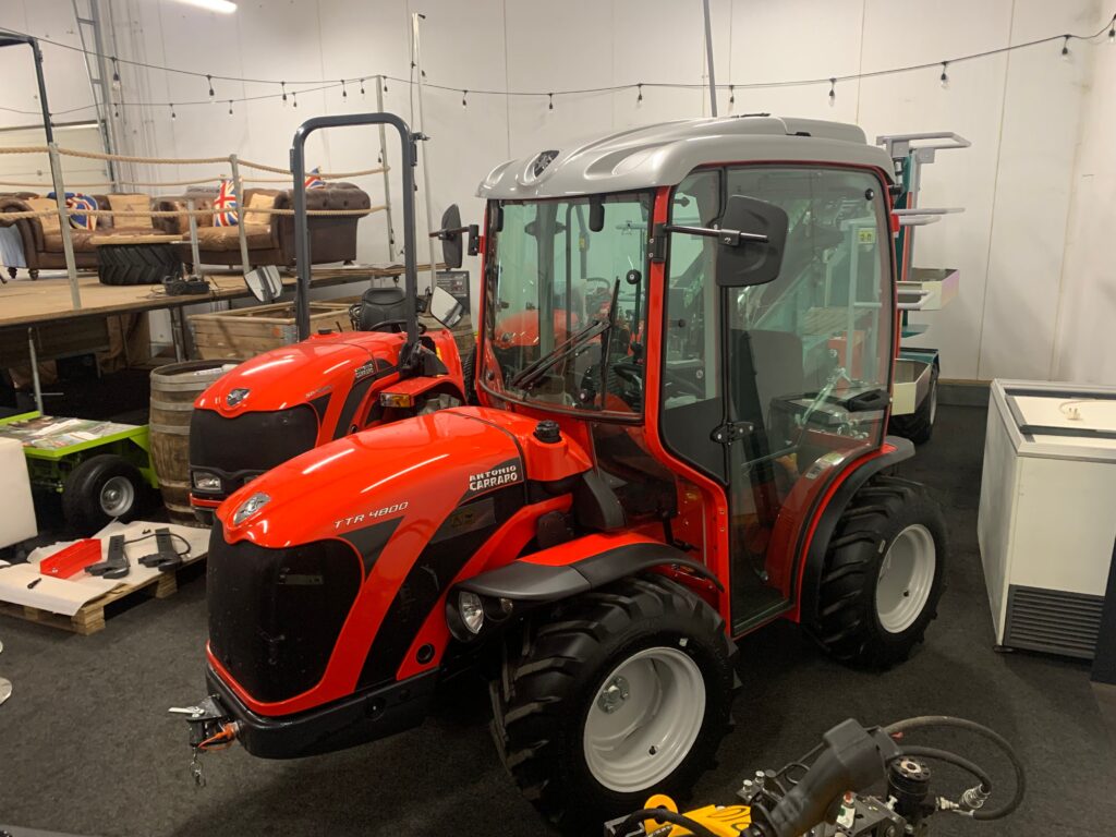 Antonio Carraro TTR 4800 Tractor