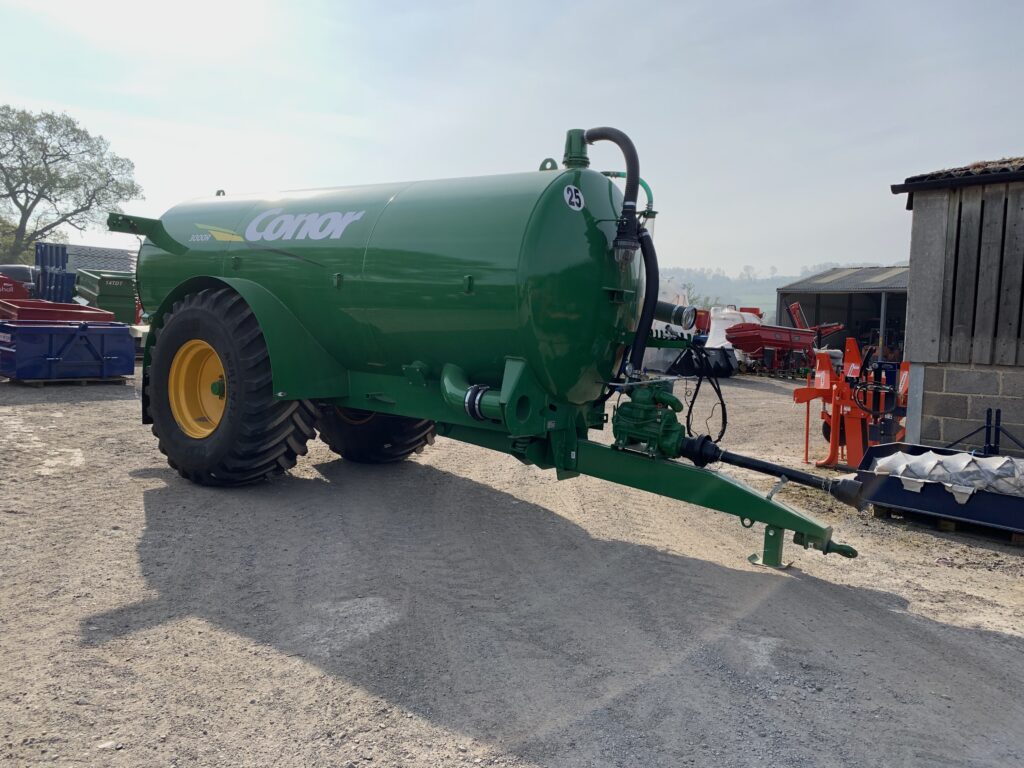 Conor 3000 Gallon Tanker