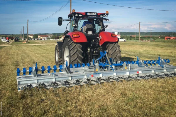 Robert DBS Plus Grass harrow