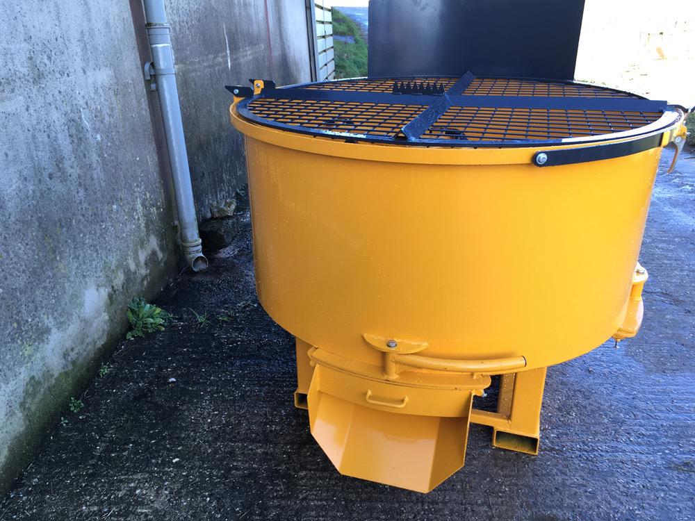 NEW HYDRAULIC PAN MIXER