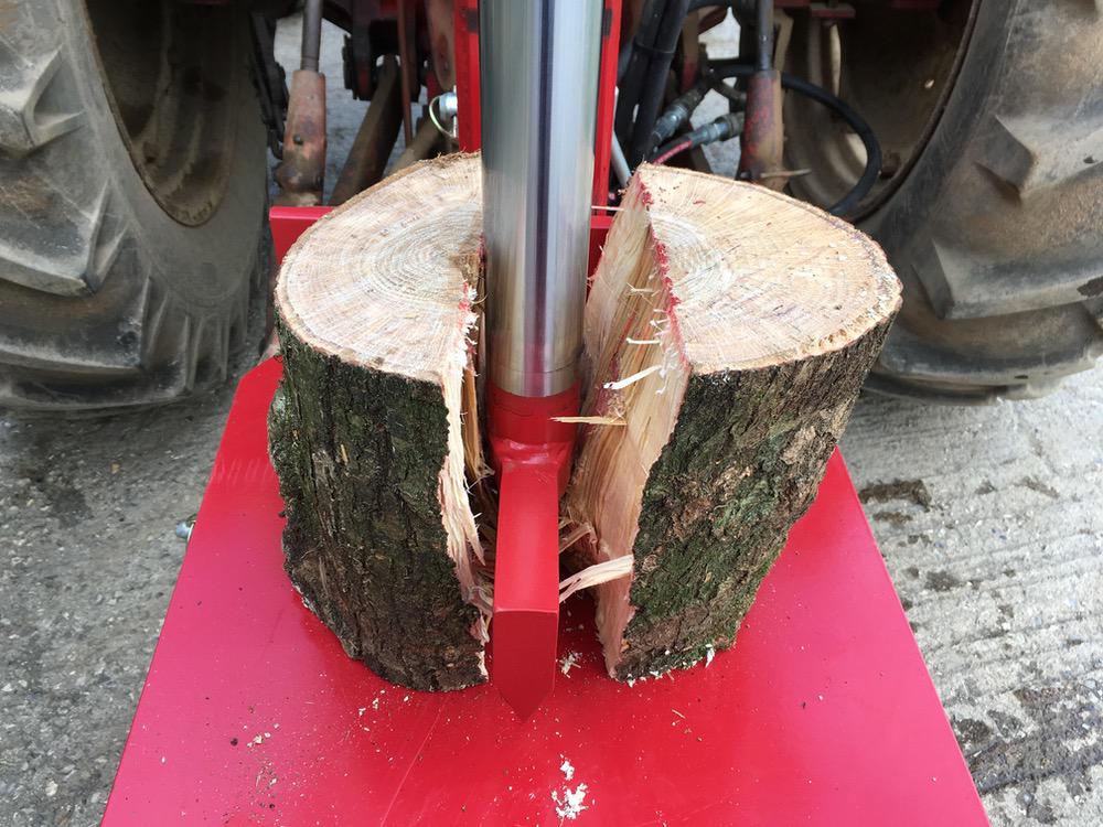 New Malone 14tonne heavy duty log splitter.