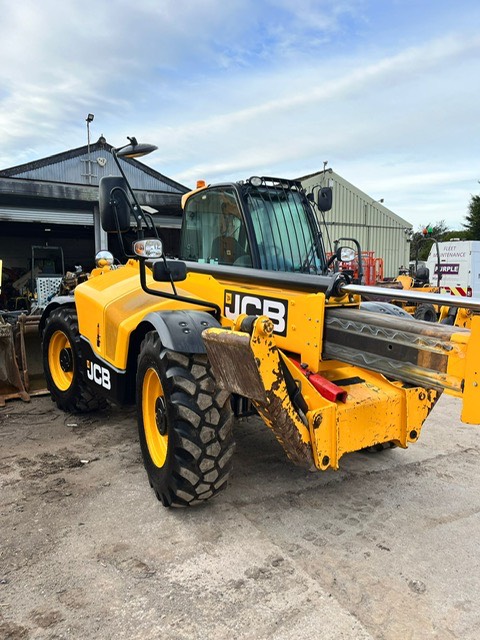 JCB 535-125 HIVIZ