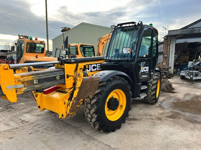 JCB 535-125 HIVIZ