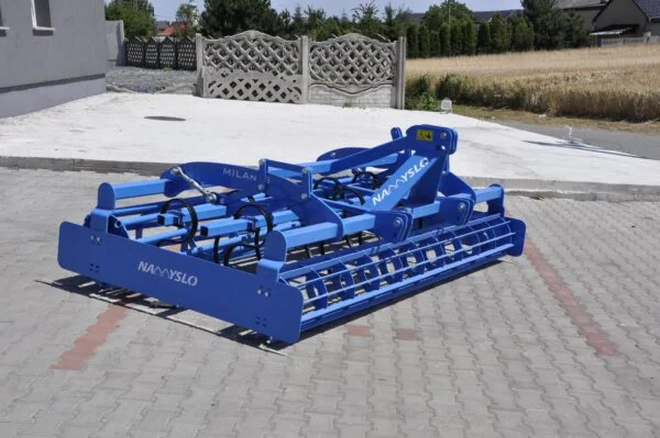 Namyslo Milan S Seedbed Cultivator