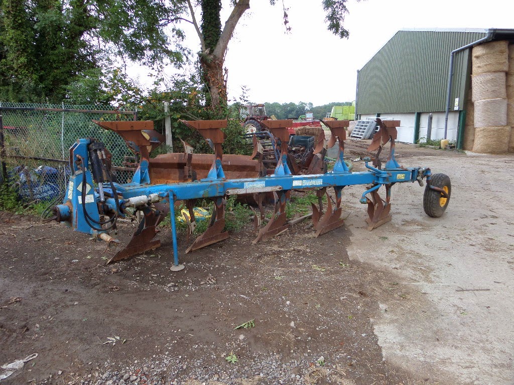 OVERUM XCELSIOR CX590F 5 FURROW REVERSIBLE PLOUGH