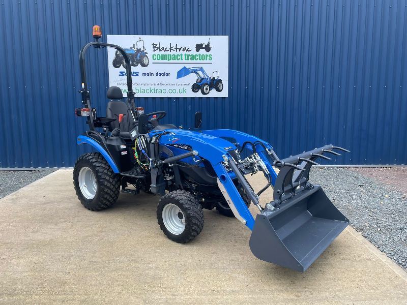 New Solis 26 S (Shuttle) Compact Tractor With Loader & Hydraulic Grab Bucket