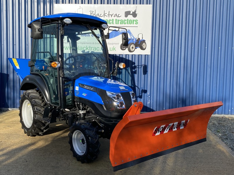 New Solis 26 HST (Hydrostatic) 4WD Compact Tractor With Cab, New DW Tomlin Heavy Duty Front Mounted Snowplough & New 500 Litre Fleming Grit / Salt Spreader