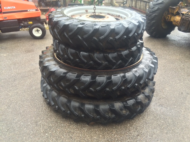 Stocks Box Rim Rowcrops for John Deere 4 cylinder Tractor 11.2.32  and 11.2.48 Price  POA      