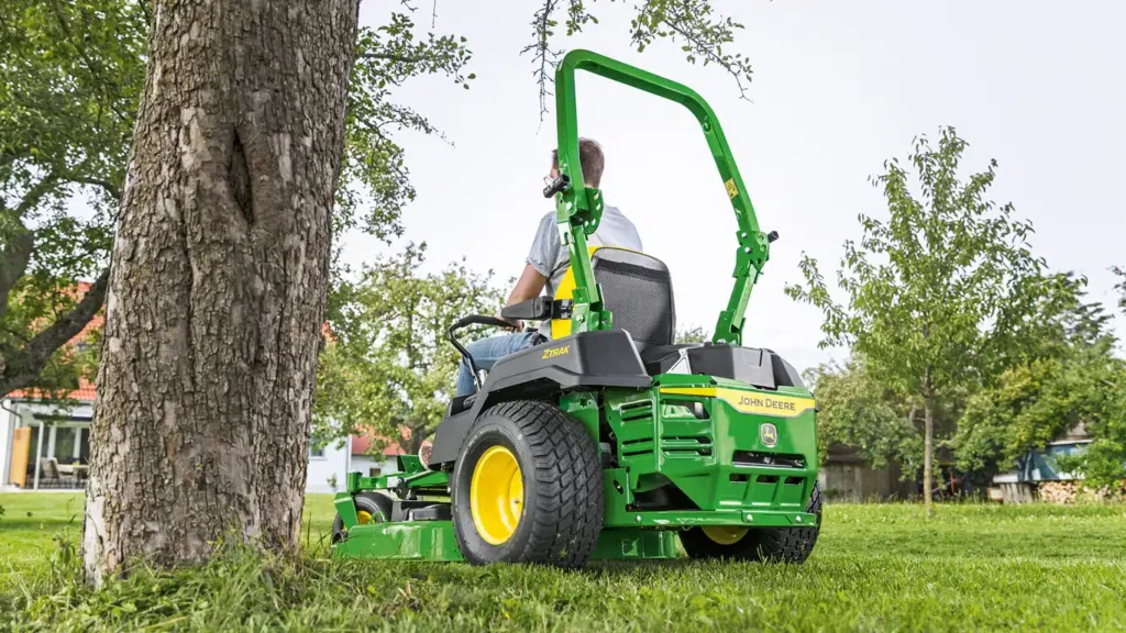 John Deere Z515E Zero Turn Mower