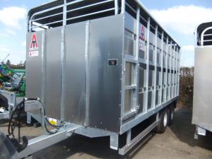 NEW 16FT HUDSON CATTLE TRAILER