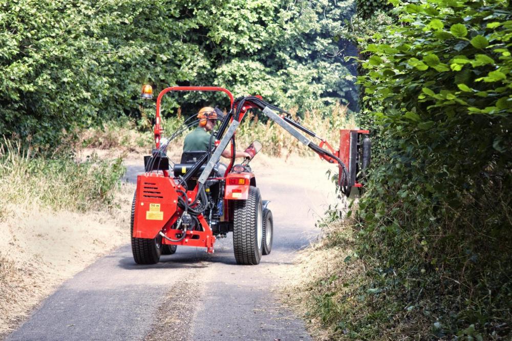 Winton WAM100 Flail Hedge Cutter