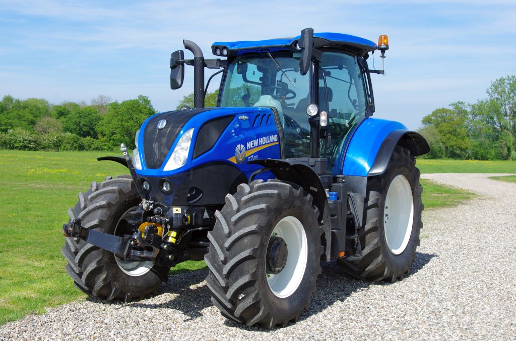 New Holland T7.210AC
