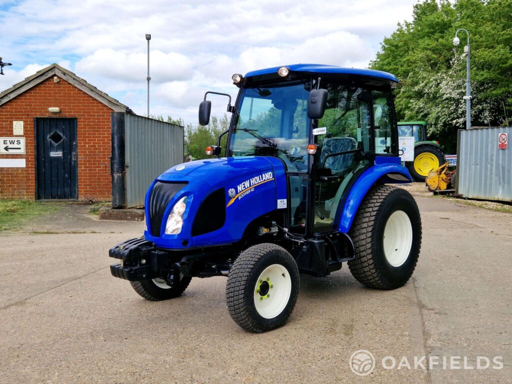 2020 New Holland Boomer 40 4WD Tractor