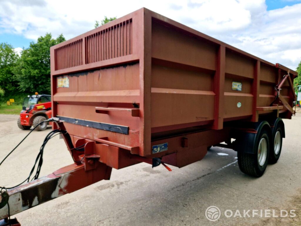 2005 Warwick 12 Ton grain trailer