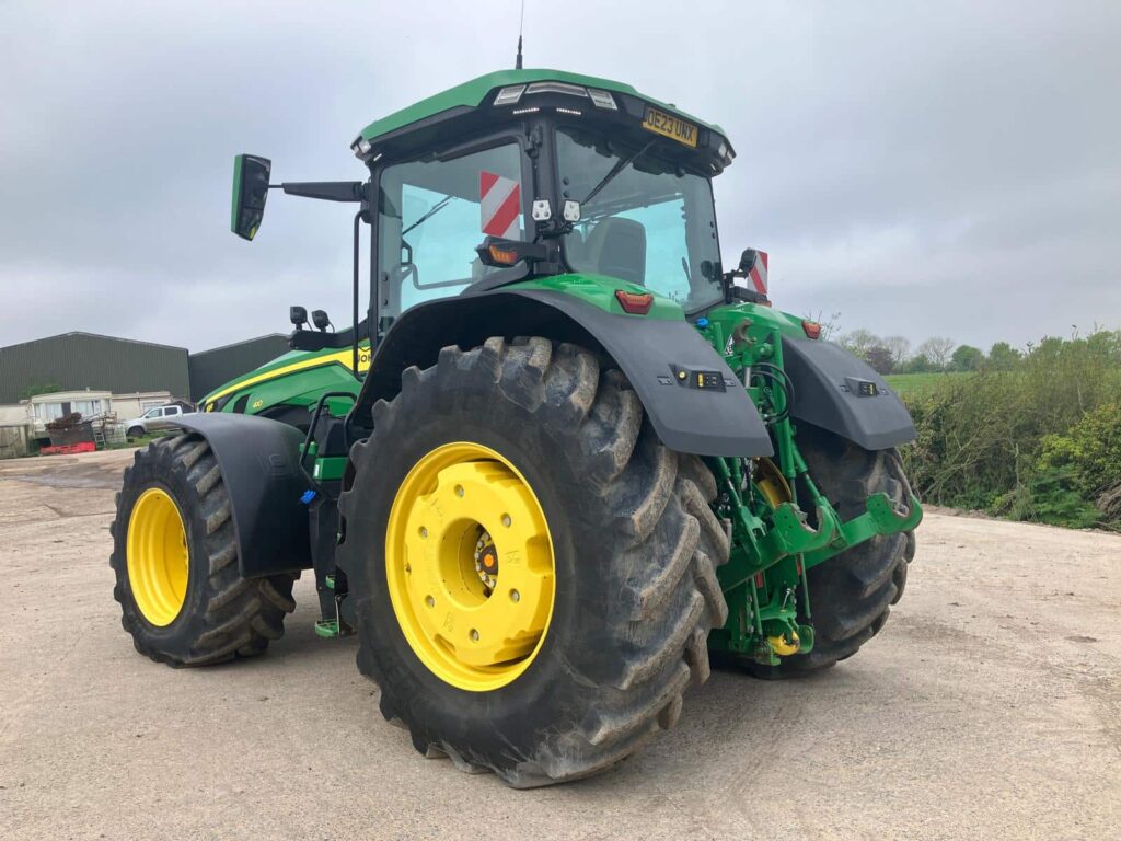 John Deere 8R 410