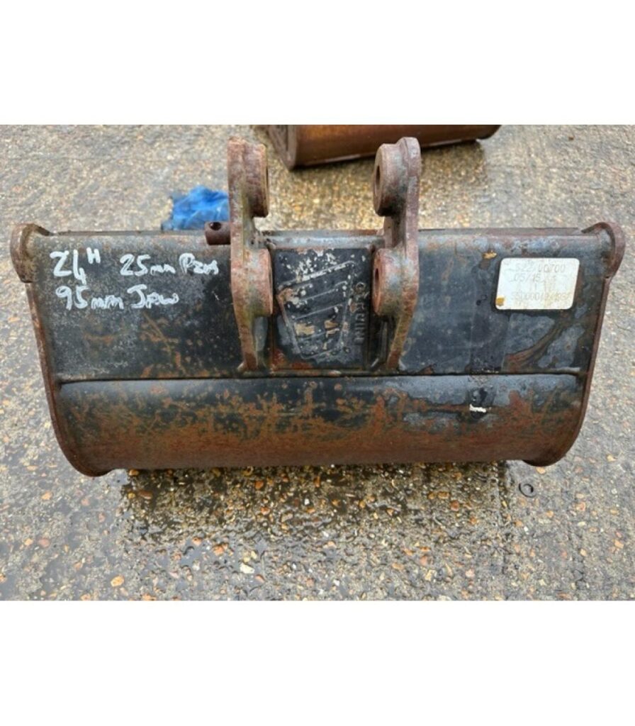 24 Inch JCB Mini Digger Bucket