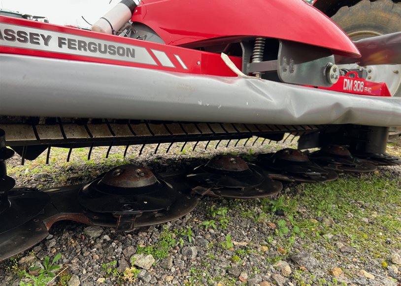 Massey Ferguson DM306 Mower