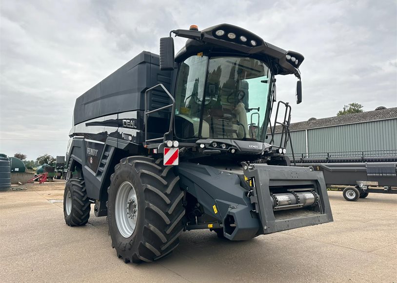 Fendt IDEAL 7 Combine