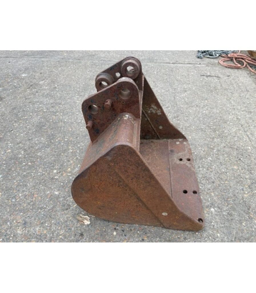 570mm JCB Digger Bucket