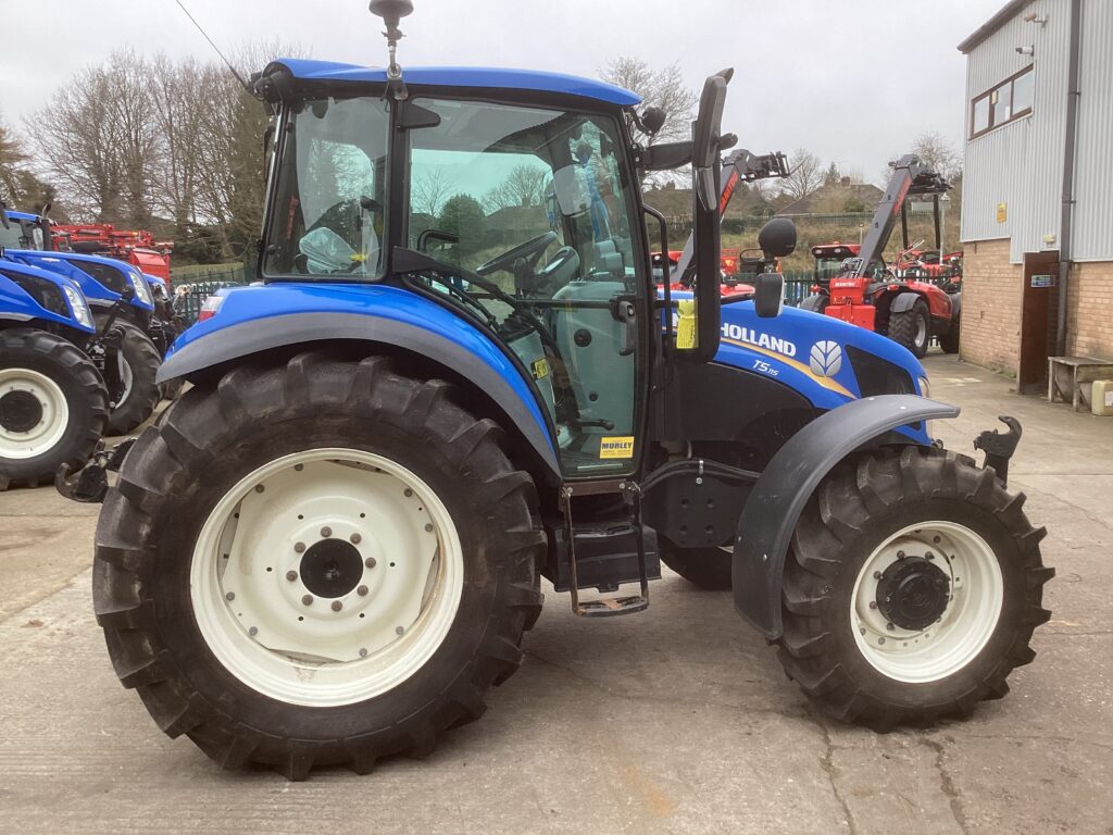 NEW HOLLAND T5.115 DC