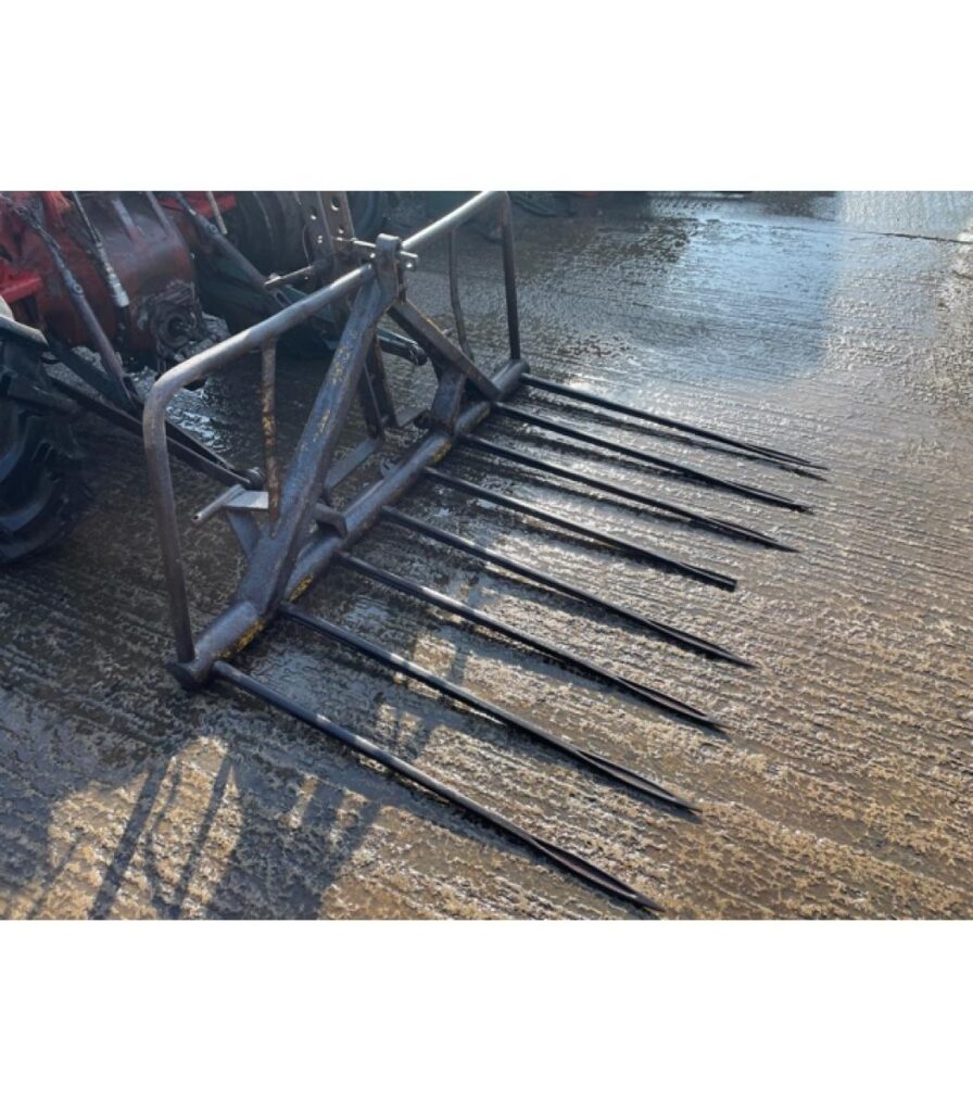 5ft Tipping Buck Rake