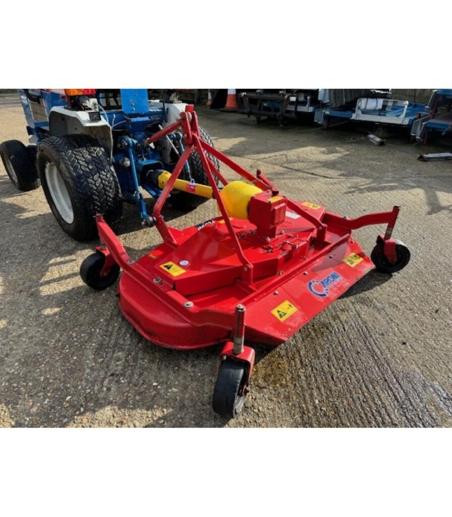 Caroni TC590 Finishing Mower