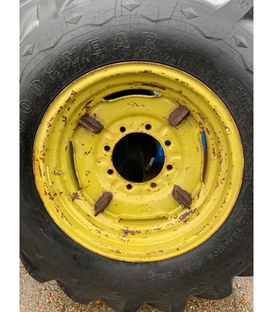 Pair of 26" Combine Wheels and Tyres