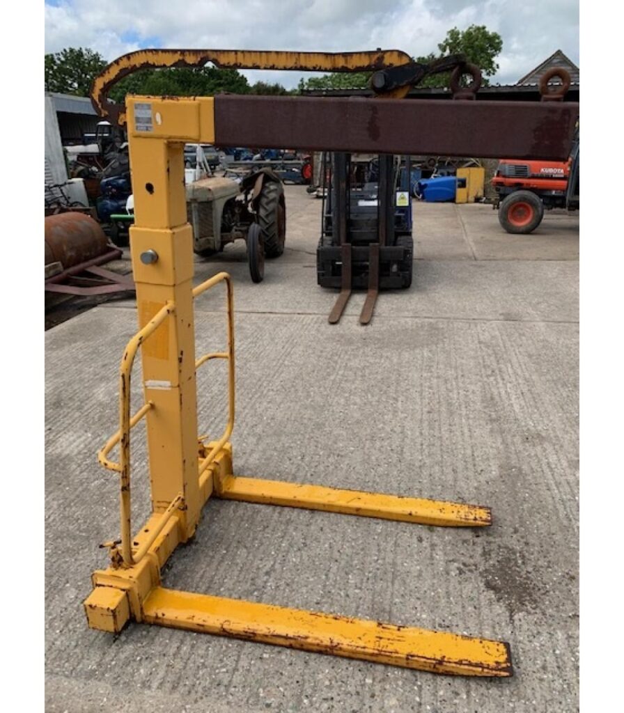 Crane Pallet Lifter