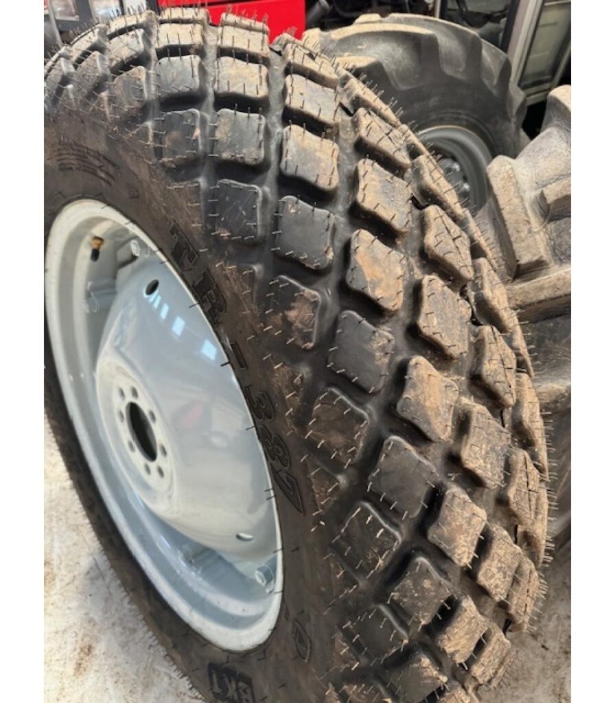 New 12.4-28 Wheel and Grass Tyre