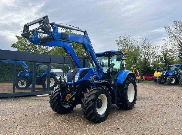 NEW HOLLAND T7.225