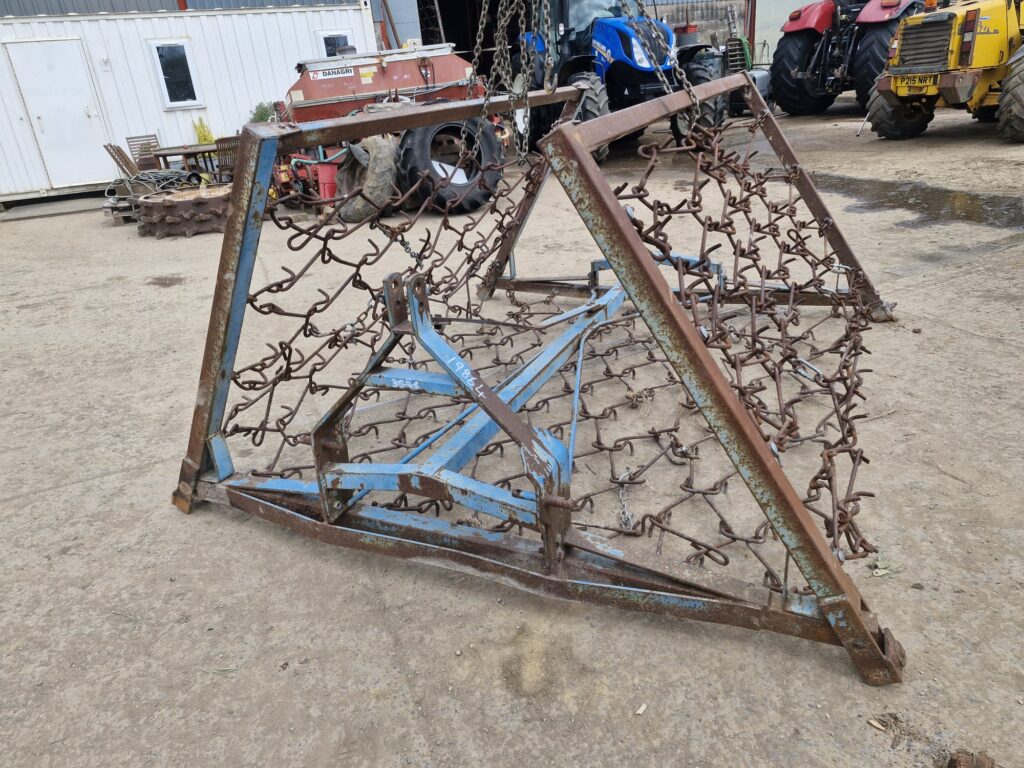 16FT FOLDING CHAIN HARROWS