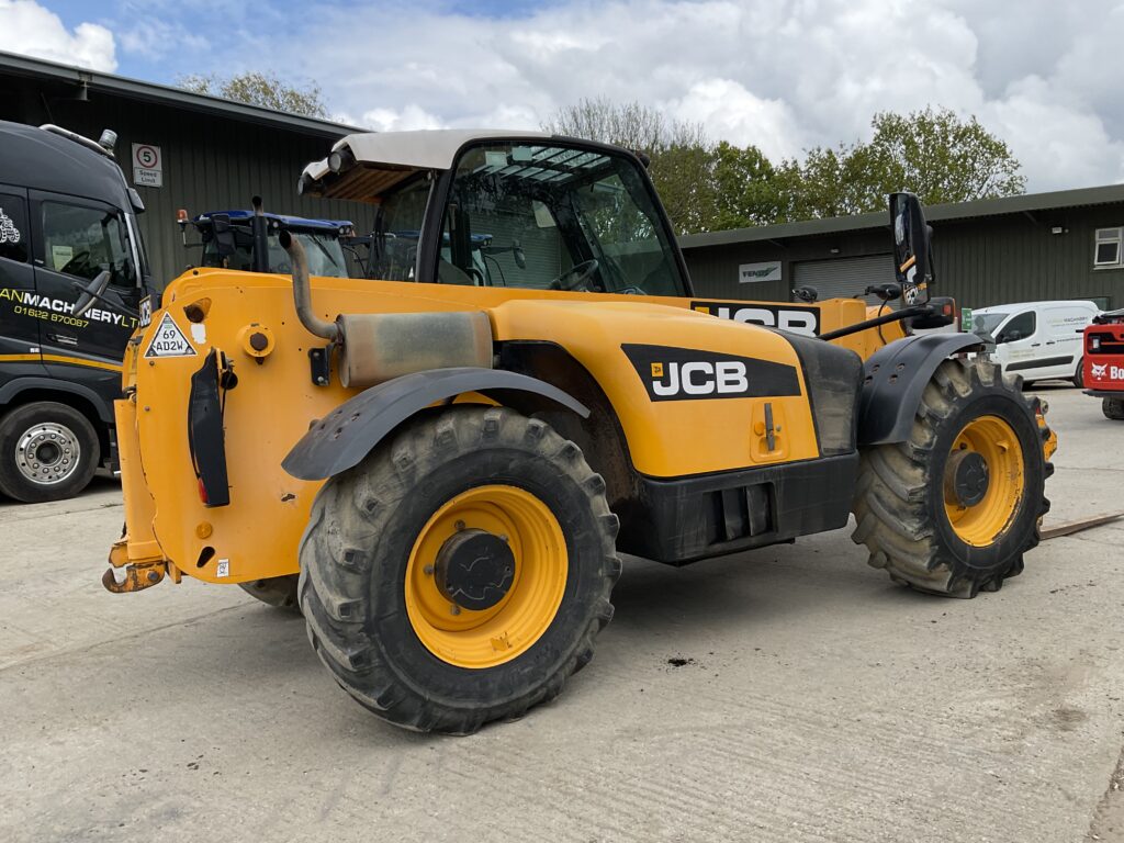 JCB 541-70 AGRI SUPER