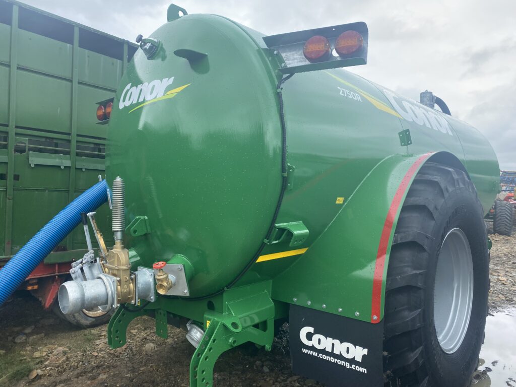 NEW CONOR 2750R TANKER