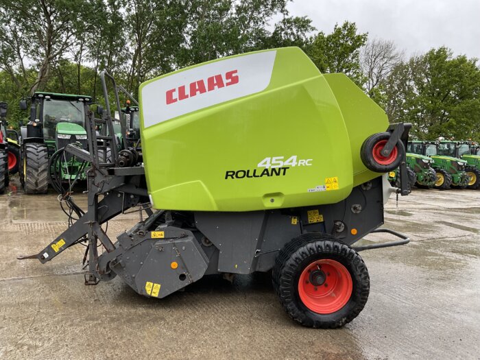 CLAAS ROLLANT 454RC