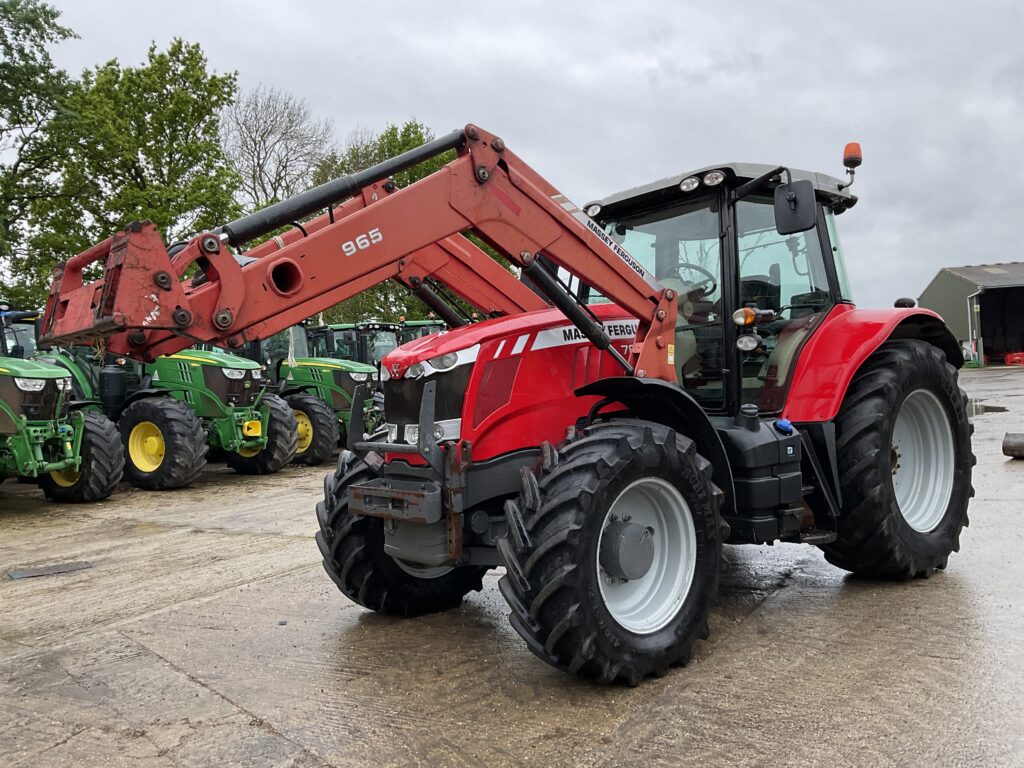 MASSEY FERGUSON 7616 DYNA-6