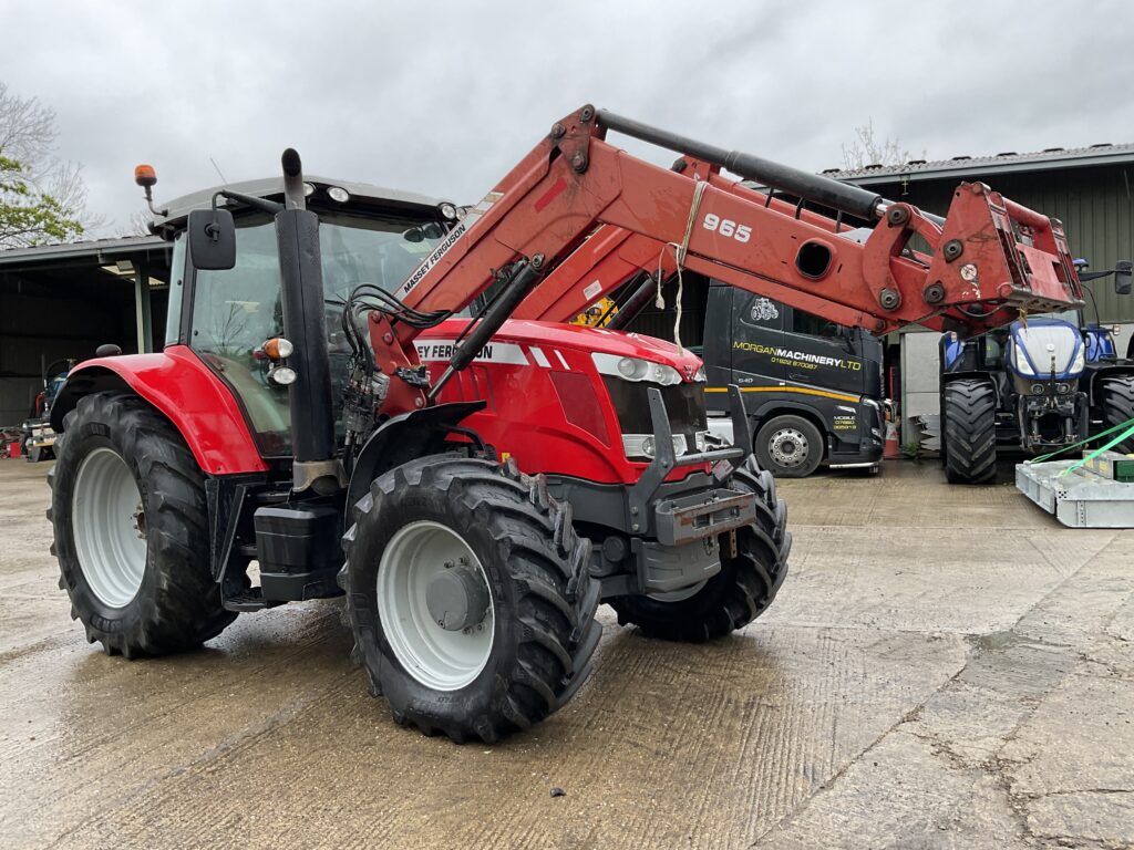 MASSEY FERGUSON 7616 DYNA-6