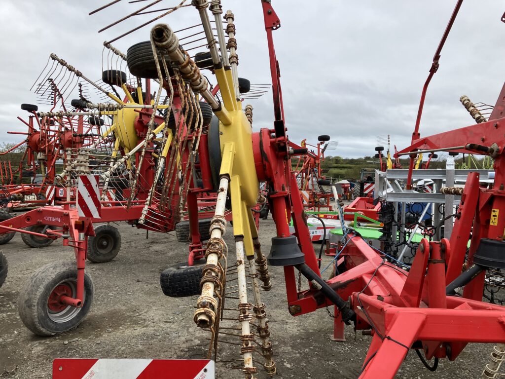 POTTINGER 6M TWIN ROTOR RAKE