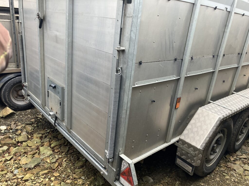 GRAHAM EDWARDS GET14TRI AXLE TRAILER