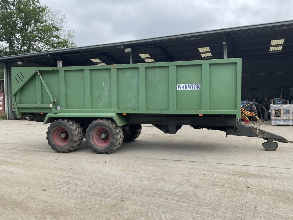 WARWICK GRAIN TRAILER