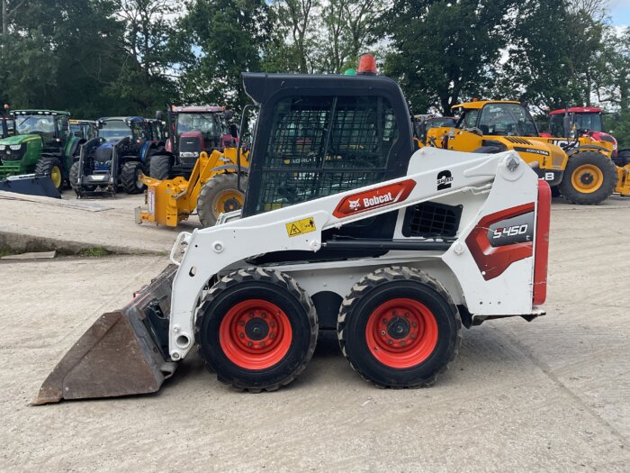 BOBCAT S450