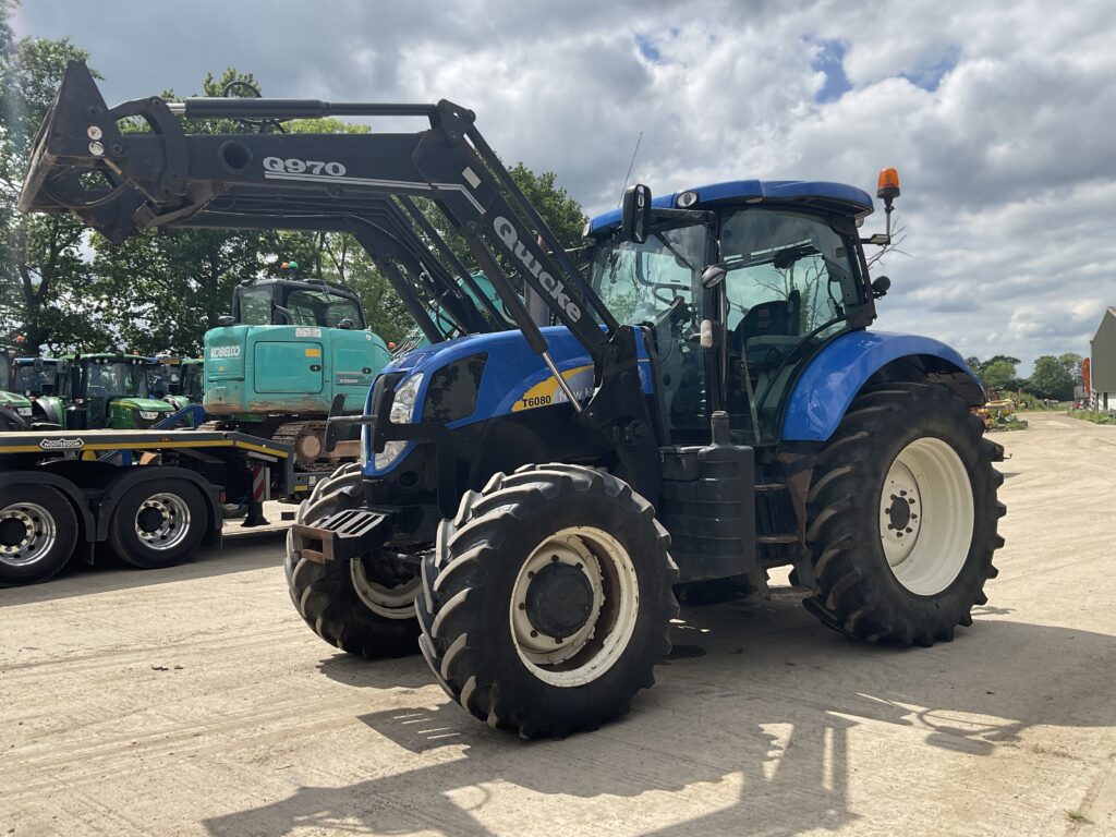 NEW HOLLAND T6080