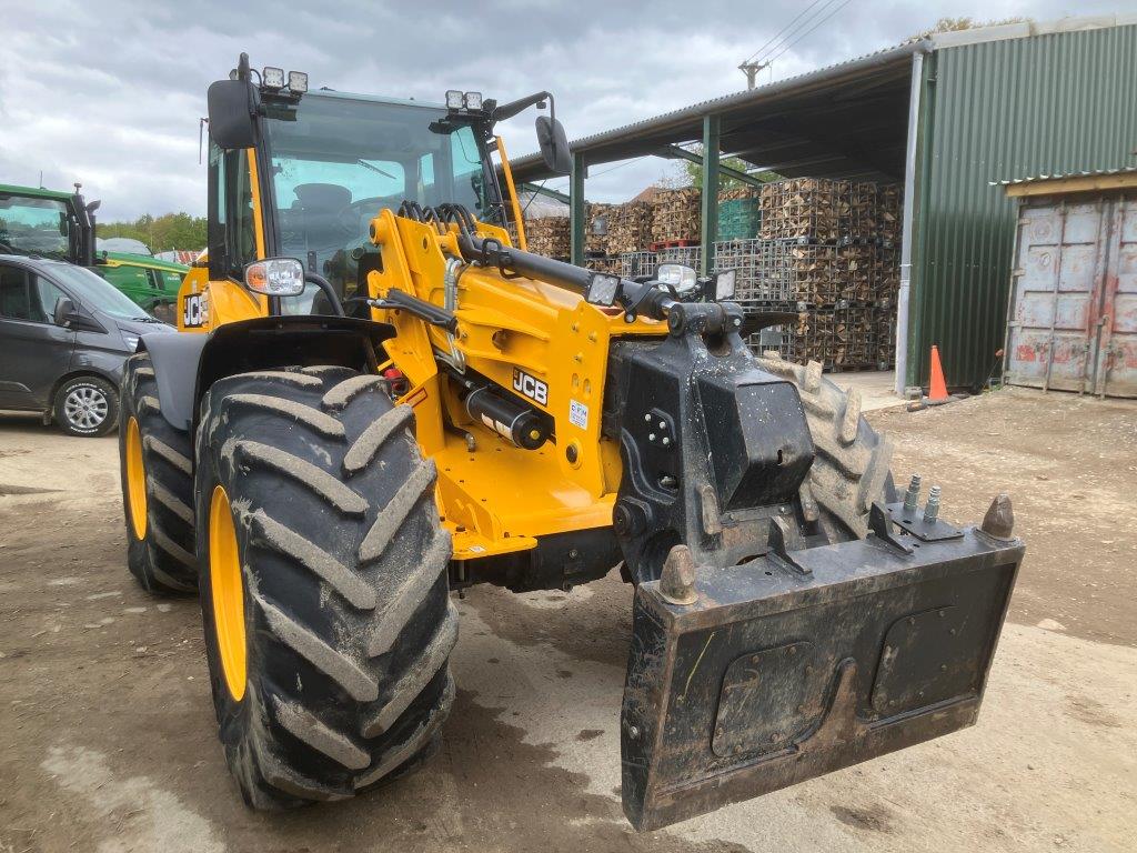 JCB TM420S