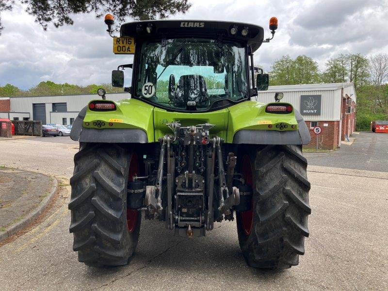 Claas Arion 650