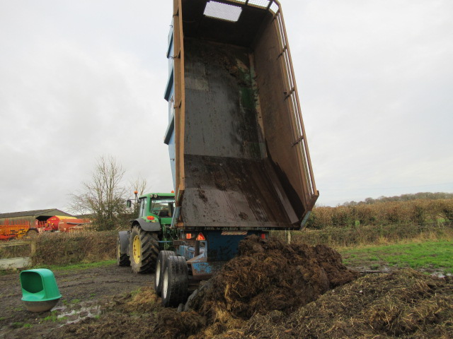 Bunning 12 ton agri dump trailer – SOLD