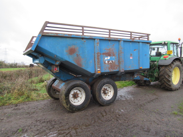 Bunning 12 ton agri dump trailer – SOLD