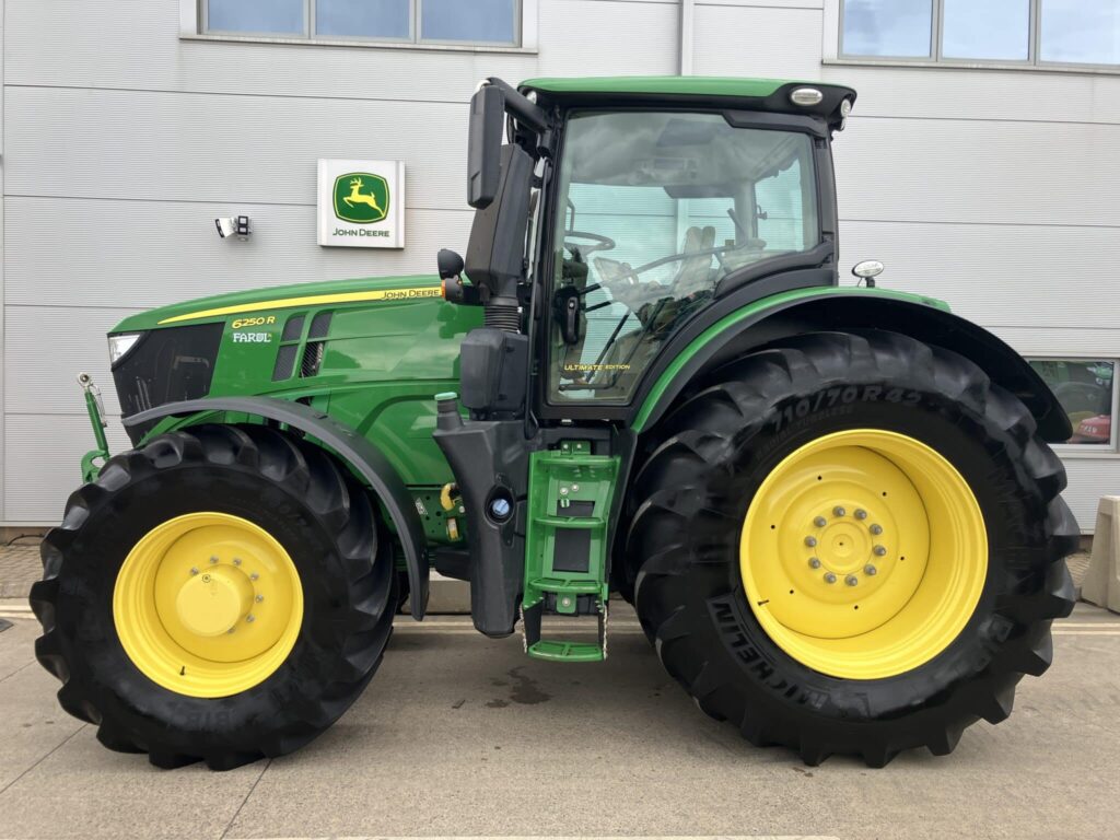 John Deere 6250R