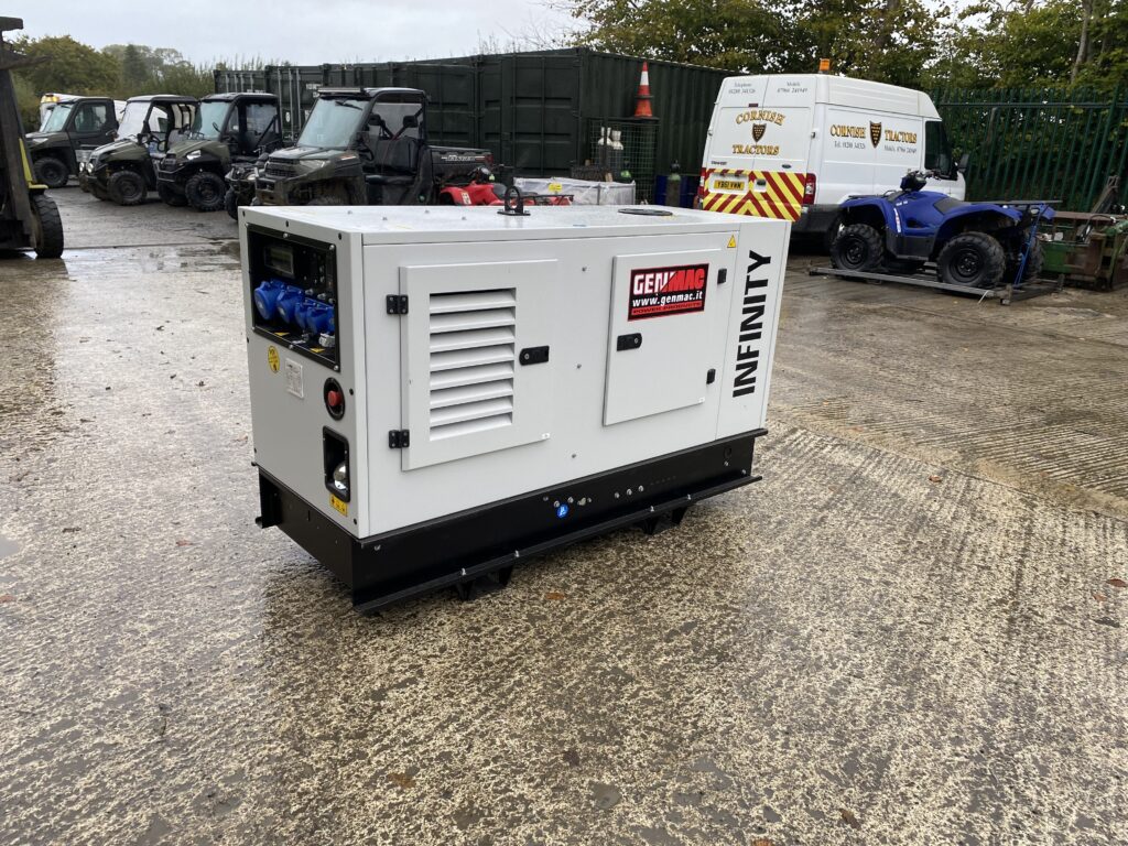 NEW GENMAC INFINITY RG20PS 18 KVA SINGLE PHASE DIESEL GENERATOR IN STOCK