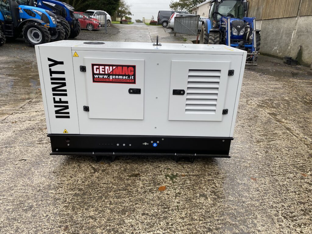 NEW GENMAC INFINITY RG20PS 18 KVA SINGLE PHASE DIESEL GENERATOR IN STOCK