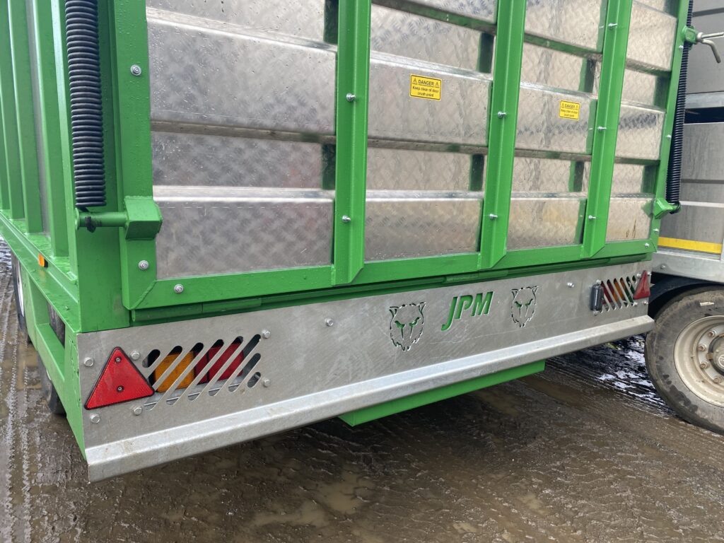 JPM 24FT CATTLE TRAILER